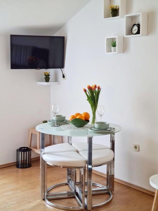 Sofija Apartment *